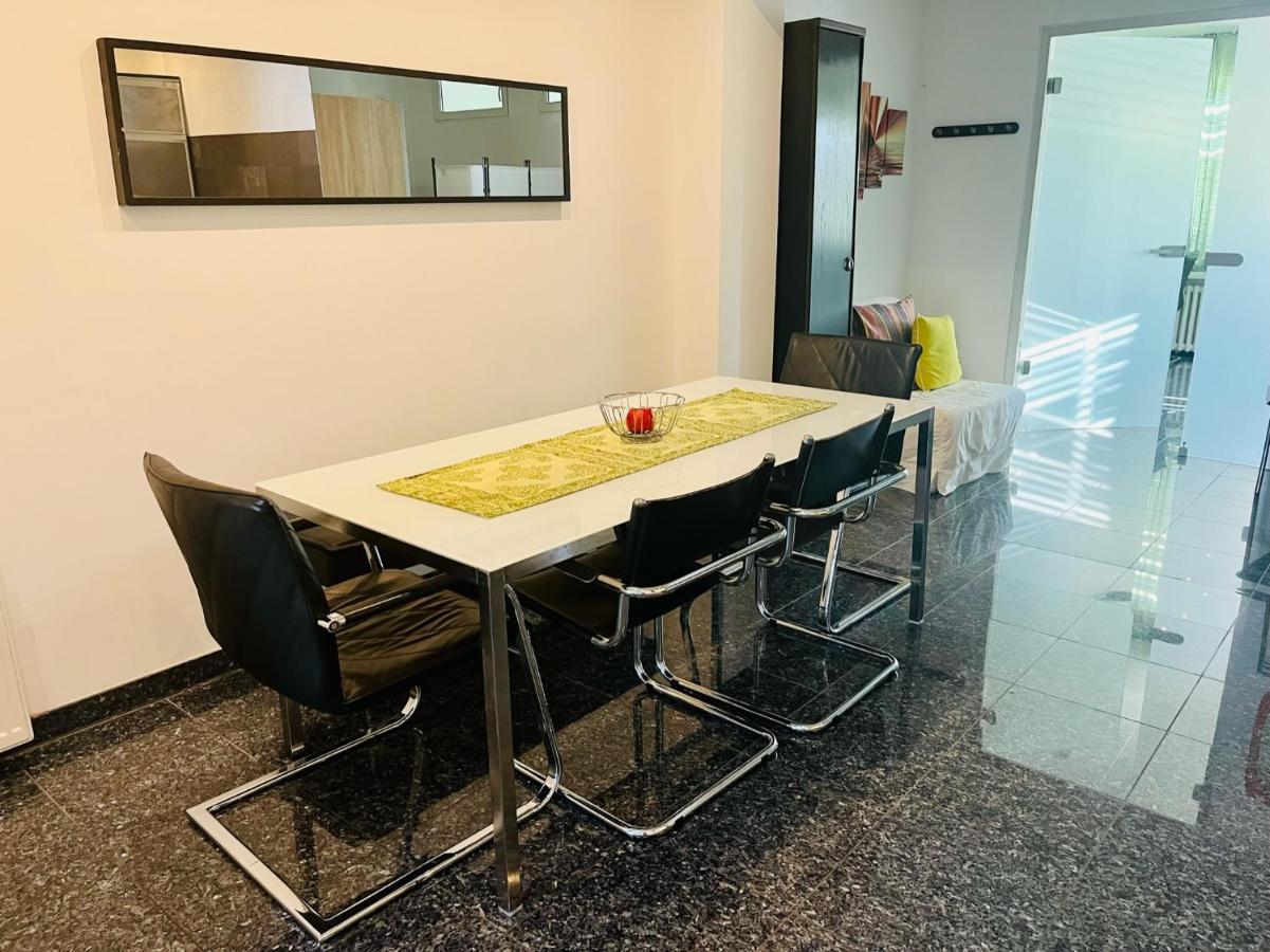 Nasa Wohnung Uerdingen Krefeld Esterno foto