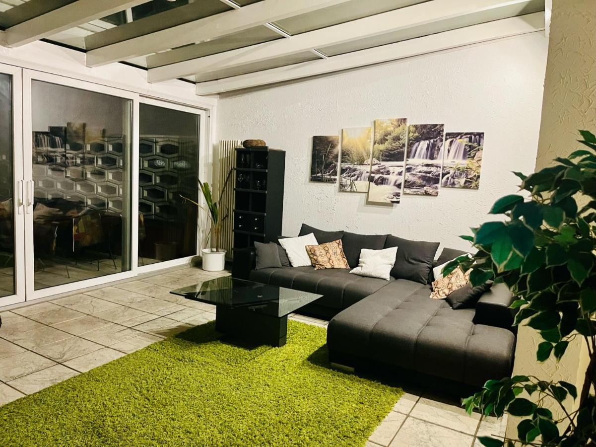 Nasa Wohnung Uerdingen Krefeld Esterno foto
