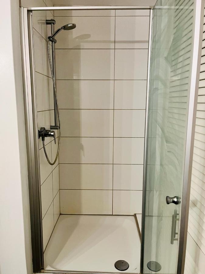 Nasa Wohnung Uerdingen Krefeld Esterno foto