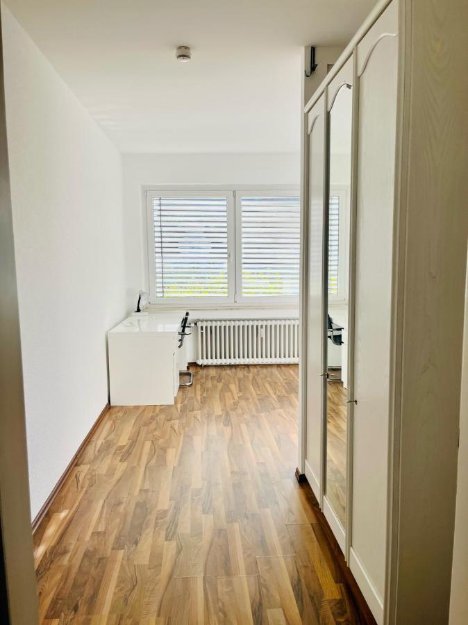 Nasa Wohnung Uerdingen Krefeld Esterno foto