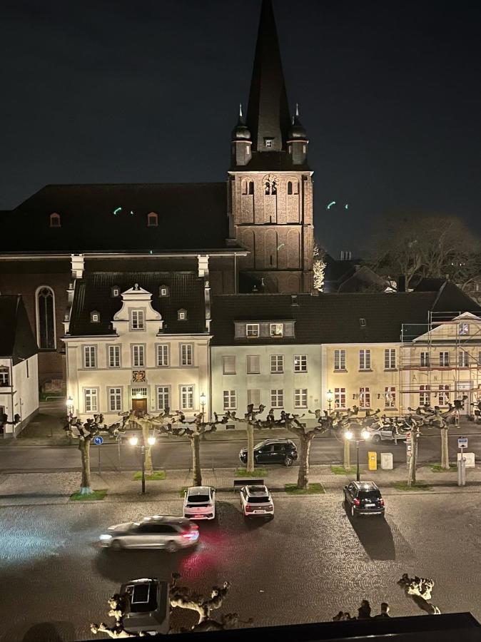 Nasa Wohnung Uerdingen Krefeld Esterno foto