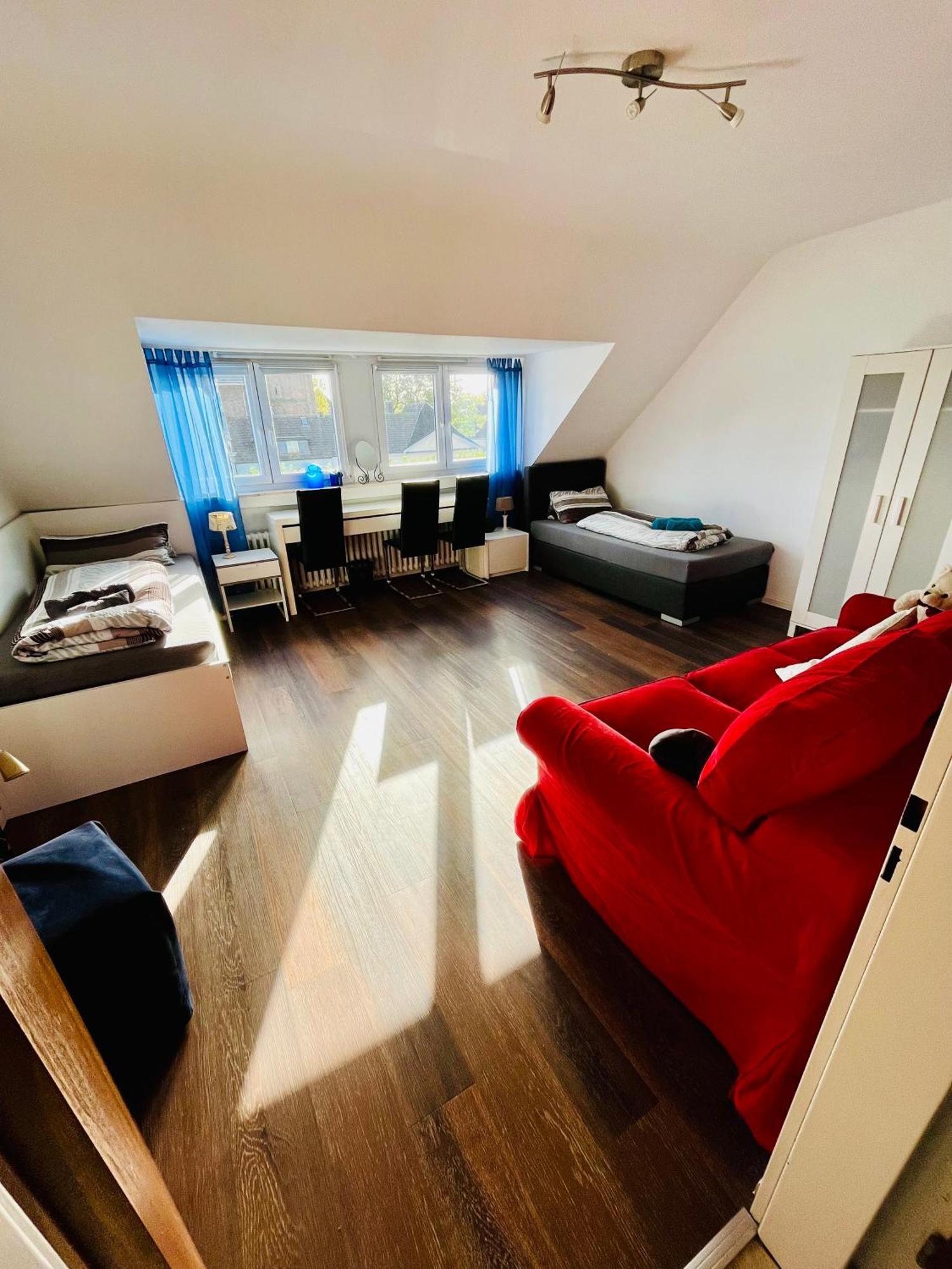 Nasa Wohnung Uerdingen Krefeld Esterno foto